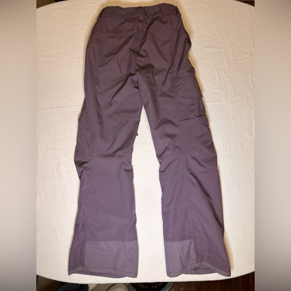 The North Face Women’s Freedom Insulated Ski/Snow pants - Picture 2 of 10